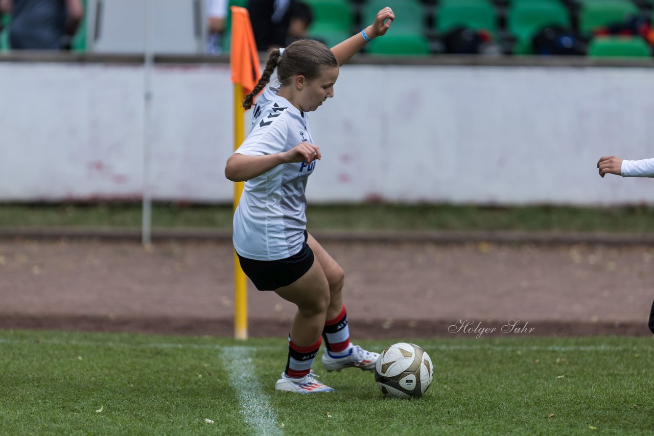 Bild 331 - Loewinnen Cup